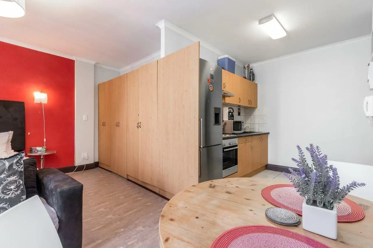 The Square - Studio Apartment - City Centre Kapstadt 0*,  Südafrika